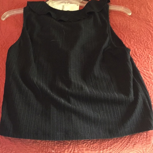 Top - Picture 4 of 5